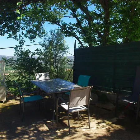 Dans Maison De Campagne *